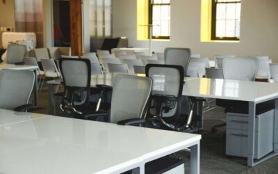 Vente d’un local professionnel : comment organiser le débarras ?